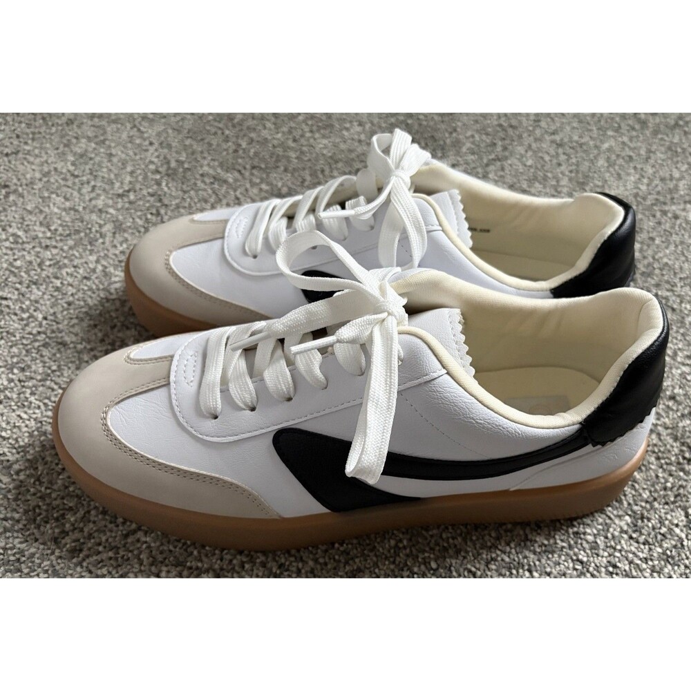 Dolce Vita Sneakers Size 8.5 NEW